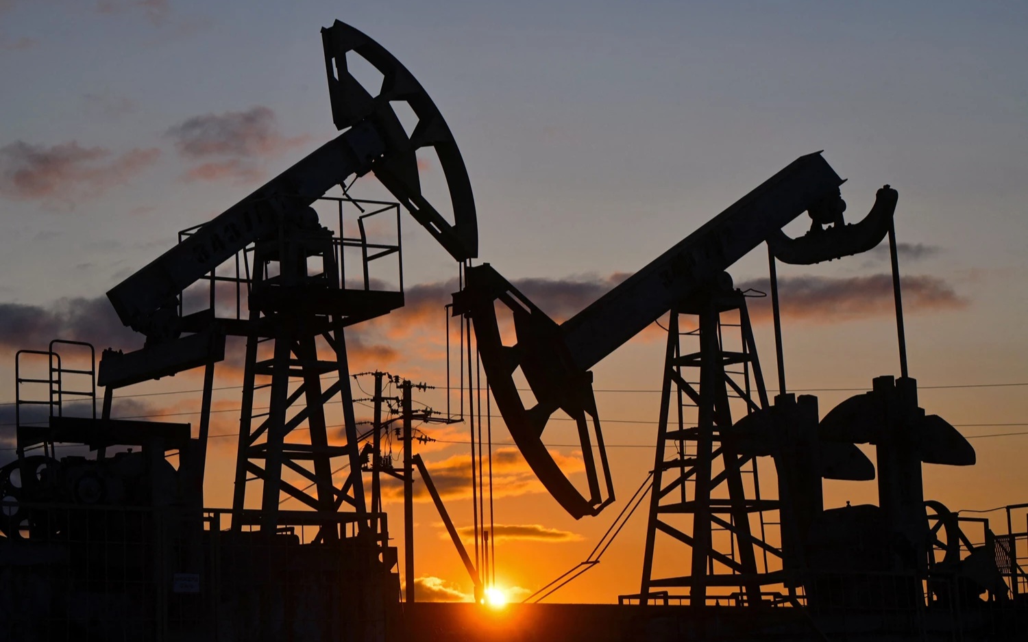 حقول إنتاج نفط