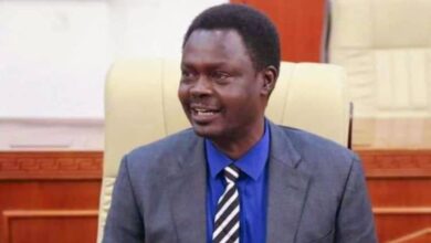 مني اركو مناوي