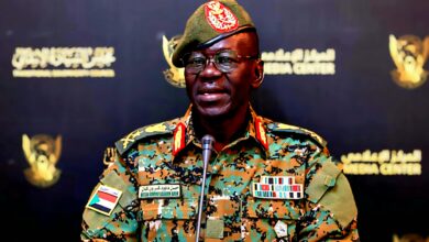 وزير الدفاع السوداني، الفريق حسن كبرون